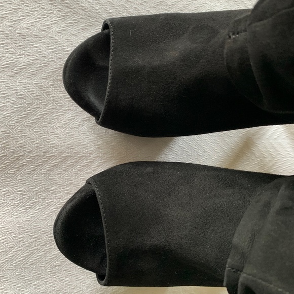 Vince Camuto Open Toe Bootie, Size 6.5, Black - Picture 7 of 13